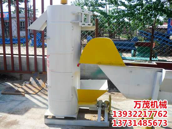 成套pet清洗設(shè)備--立式脫水機